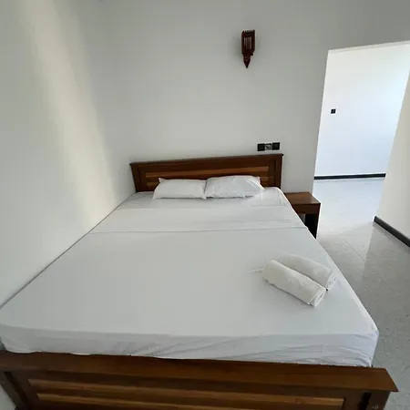 Nio Lit Apartment Weligama Exterior photo